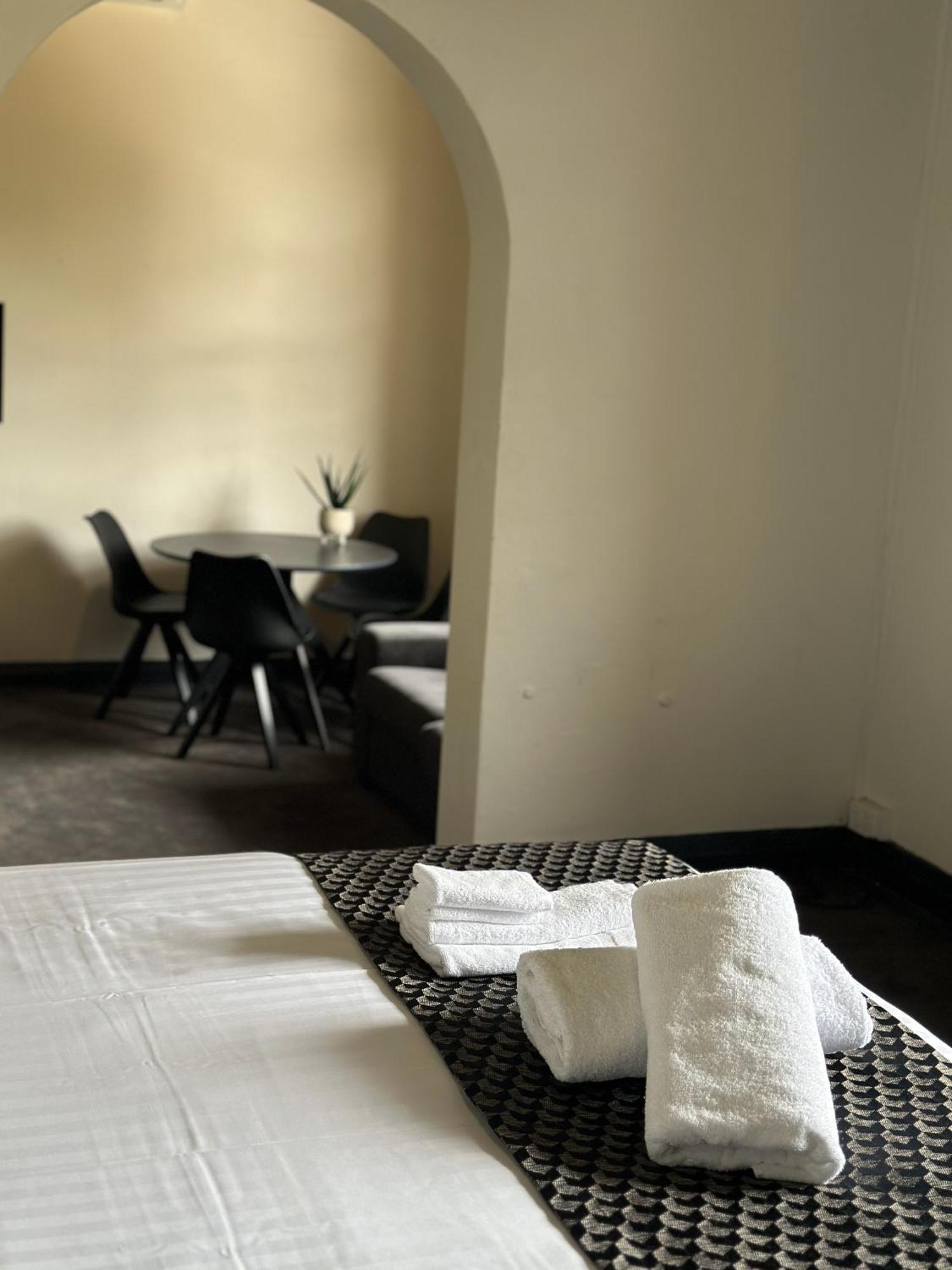 Romano'S Hotel & Suites Wagga Wagga Extérieur photo