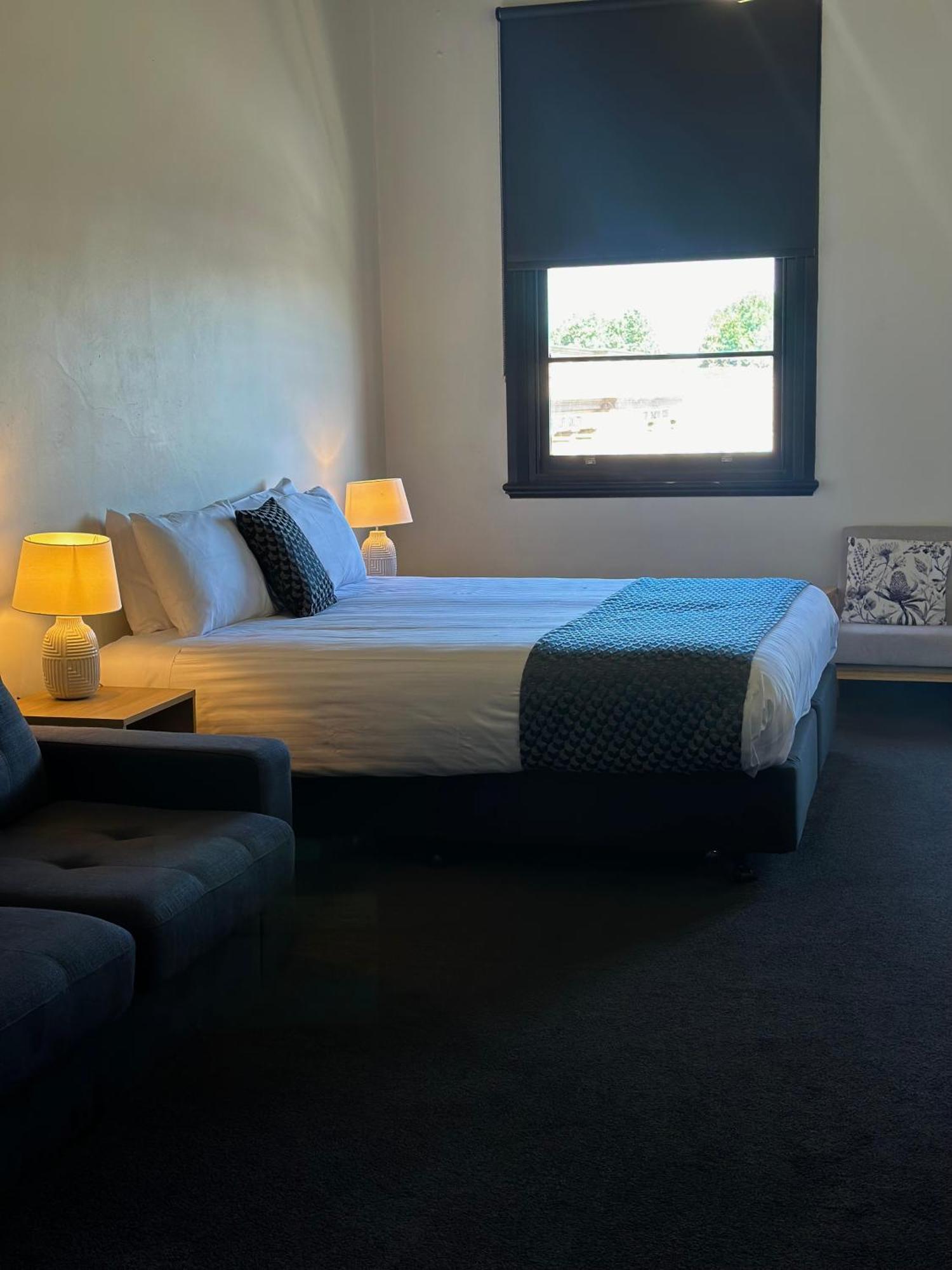 Romano'S Hotel & Suites Wagga Wagga Extérieur photo